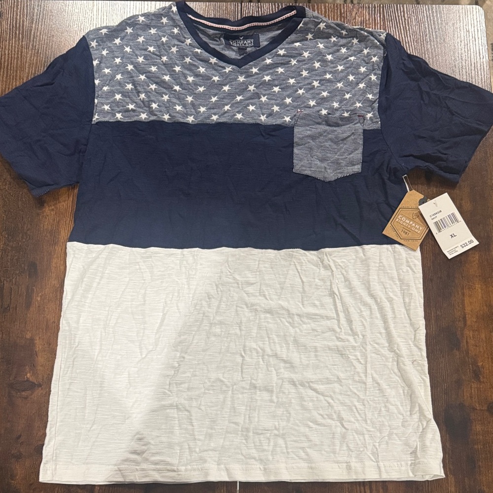 Company 81 Men's Navy and White Star V-Neck T-Shirt BRAND NEW
